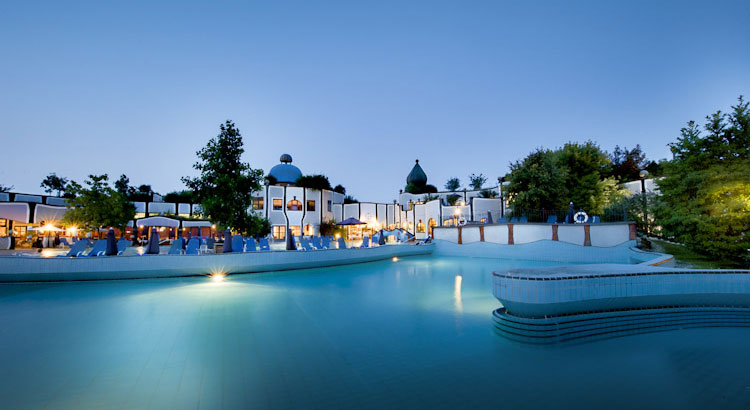 布魯茂百水溫泉酒店露天溫泉設(shè)計